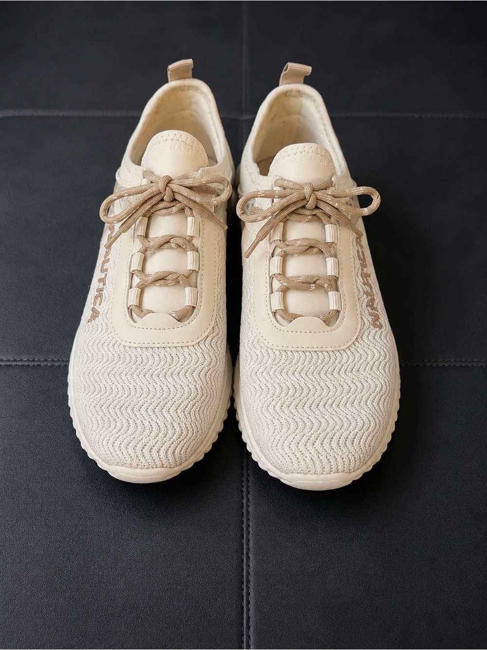 Nautica Women's Cream Knit Lace-Up Athletic Sneakers with Taupe Accents size 7.5